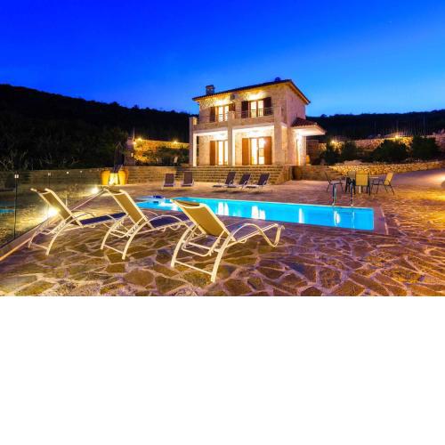Orient Villa