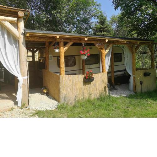 Őrségi Nomád-Lak