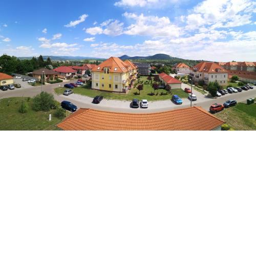 Orsika HillTop Apartman