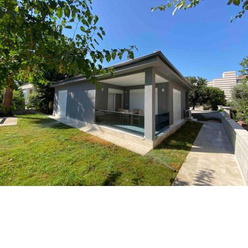 Ortaca merkezde 2+1 eşyalı bahçeli müstakil ev, Villa Ortaca