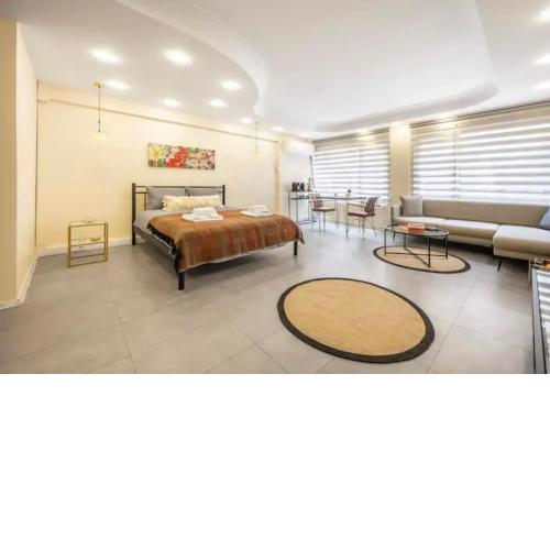 Osmanbey’de geniş stüdyo daire