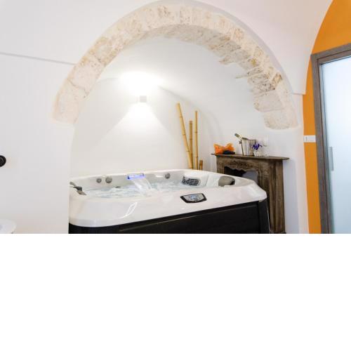 Ostuni Luxury Room