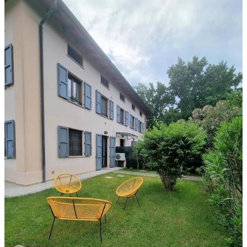 Osvaldo - parcheggio e giardino privato