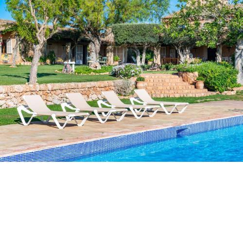 Outstanding Finca RÚSTICA FELOSTAL with Sauna&Pool