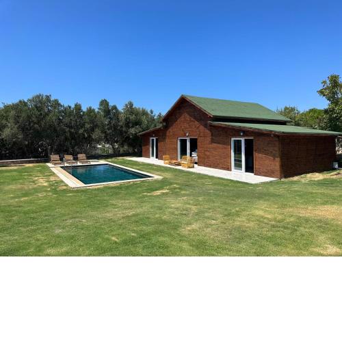 Ovacık Villa Bungalows Çeşme