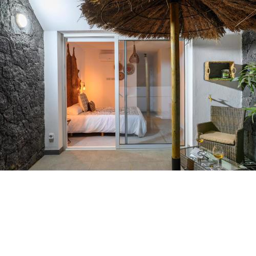 Pachamama House-near the beach, fast wifi, air-con and SAT tv