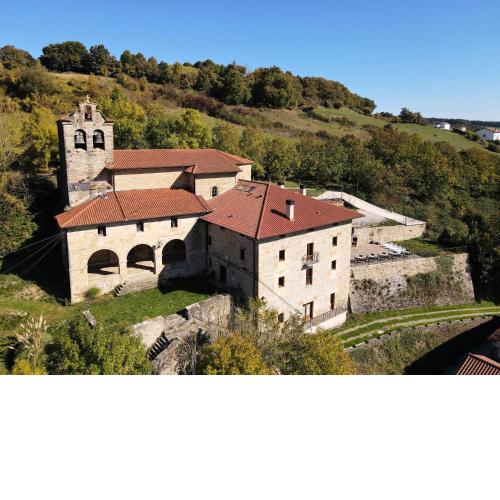 Palacio de Aralar Alta Familias