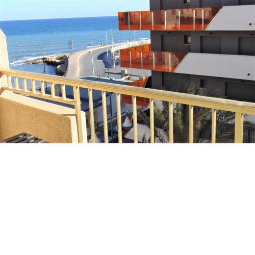 PALANGRE CON VISTAS AL MAR