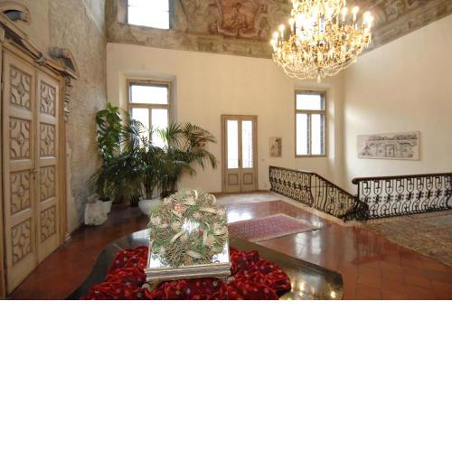 Palazzo Arrivabene B&B