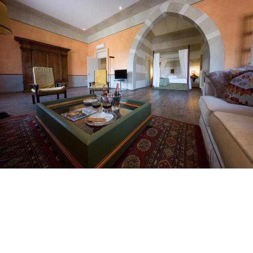 Palazzo Castiglioni Luxury Suites