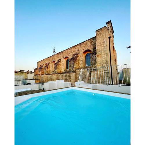 Palazzo dei Gigli Puglia - house with rooftop and Pool