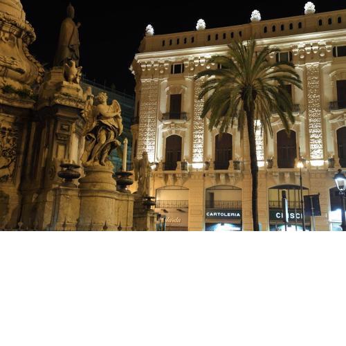 Palazzo Moncada Apartment
