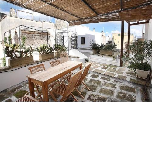 Palazzo Pindaro Guest House