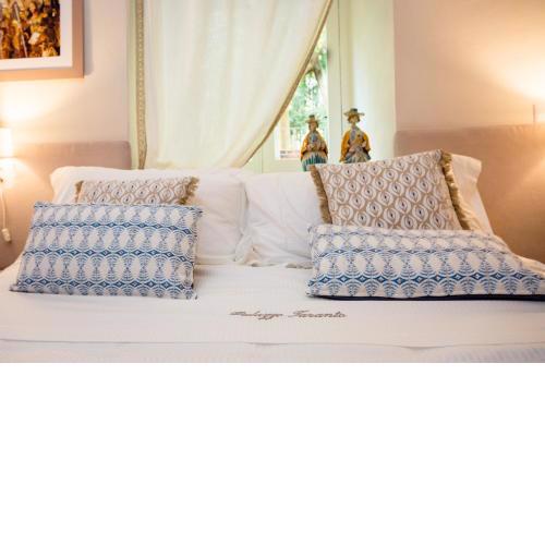 Palazzo Taranto Luxury Rooms