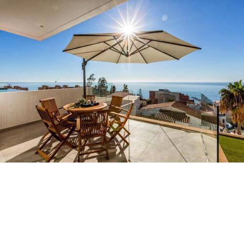 Palm Beach - Luxury family home with pool
