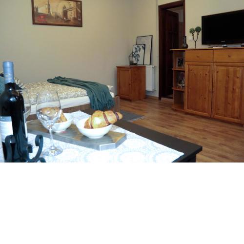 Pálma Apartmanok szálláshely Százhalombatta (3a)