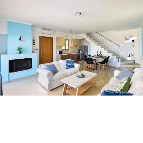 PanDora maisonette with beautiful gardens and pool