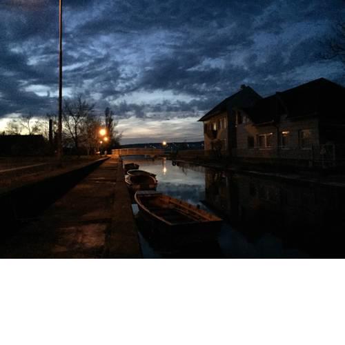 Panoráma a csónakkikötőben Home