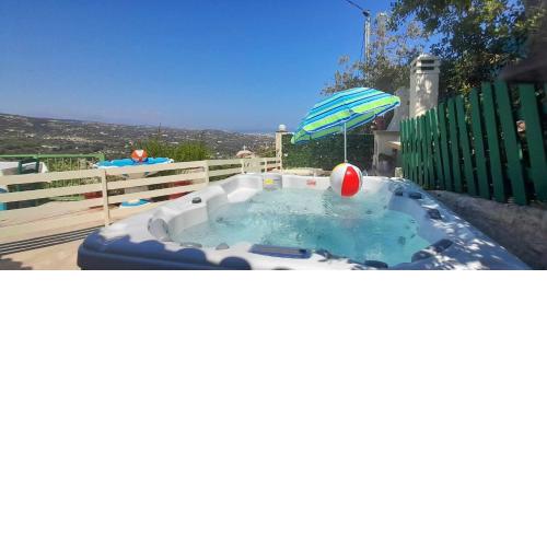 Panorama Apt Maroulas