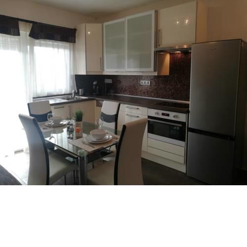 Panoráma Wellness Apartman