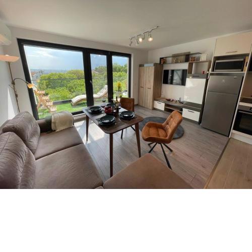 Panoramic apartment in Varna with parking
