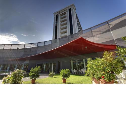 Panoramic Hotel Plaza
