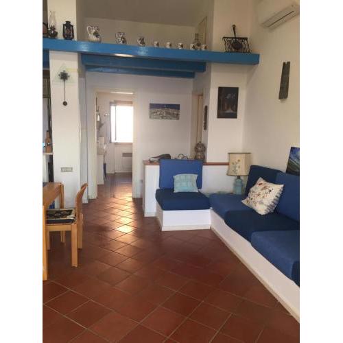 Panoramic Lake Apartment