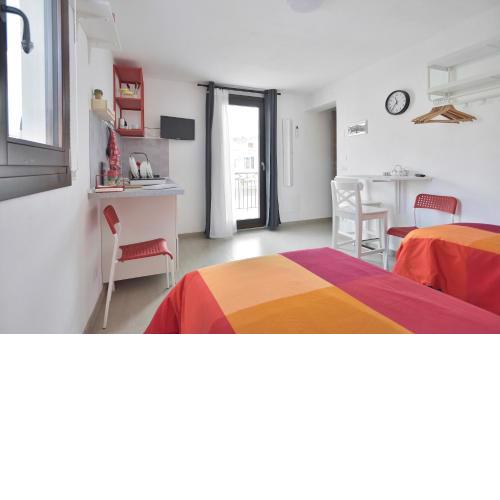 panoramic room