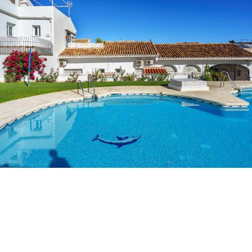 Panoramic terrace with pool in Fuengirola Ref 148