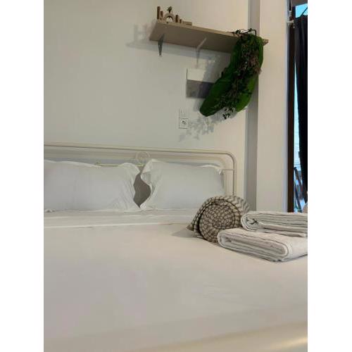 Paola’s Apartment Near Athens Airport