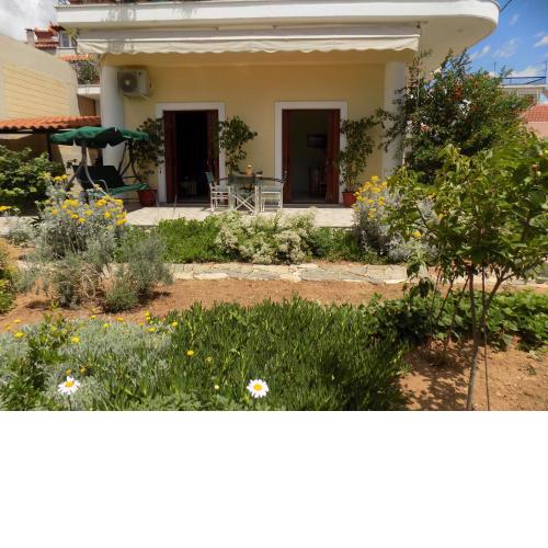 Pappas Family House