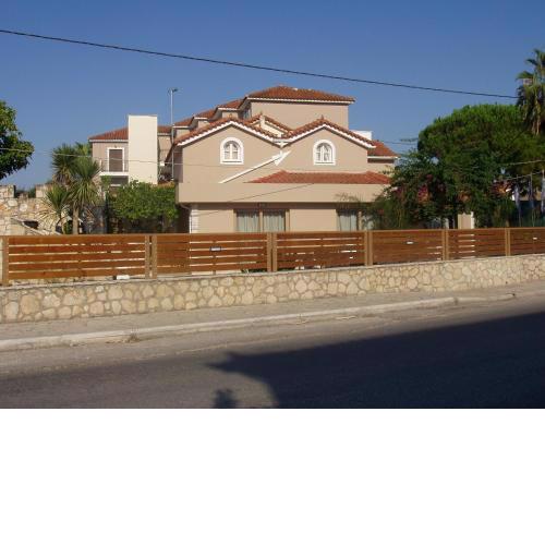 PARADISE APARTMENTS & SUITES