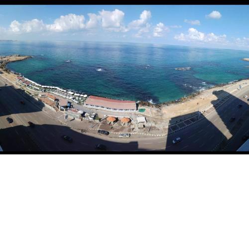 Paradise Condo Seaview -Families Only