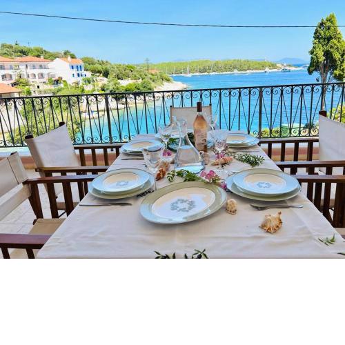 Paradise House Apart2, 5min walking distance to Fiskardo center