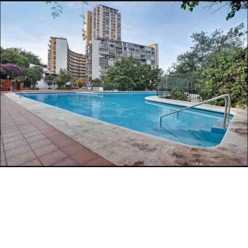 Paradise Studio terraza, wifi, parking, piscina, ascensores,jardines