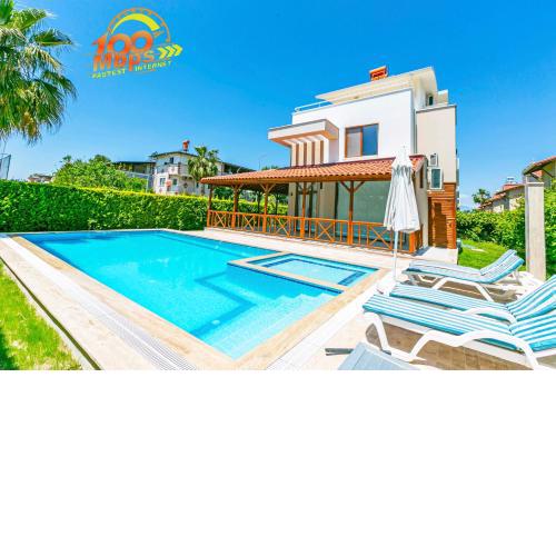 Paradise Town Villa Beliza 100 MBPS free wifi