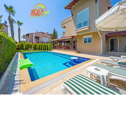 Paradise Town Villa Camilla 100 MBPS free wifi