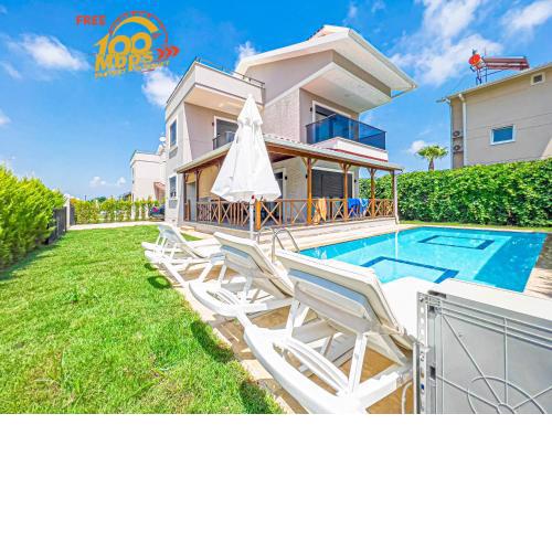 Paradise Town Villa Cordelia 100 MBPS free wifi
