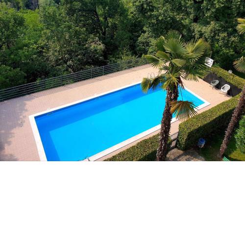 Paradiso Sweet Apartment Lake View&Pool
