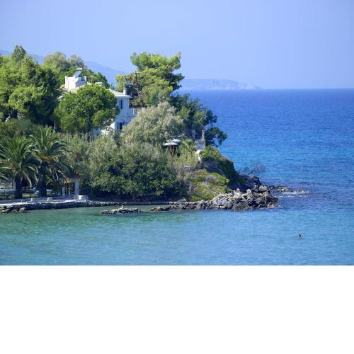 Paradisso Beach Villas
