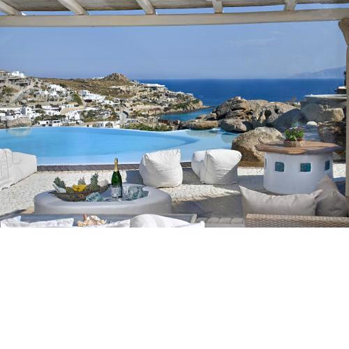 Paraga Villa1 "7min WALK TO BEACH" by Calypso Sunset Villas