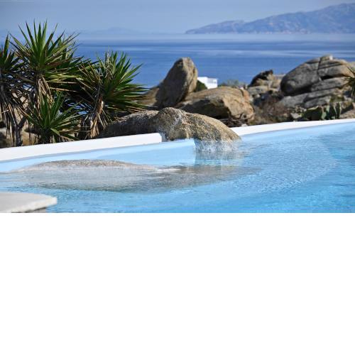 Paraga Villa2 7mins walk to beach by Calypso Sunset Villas