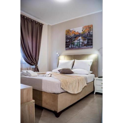 PargaLand Studios & Apartments