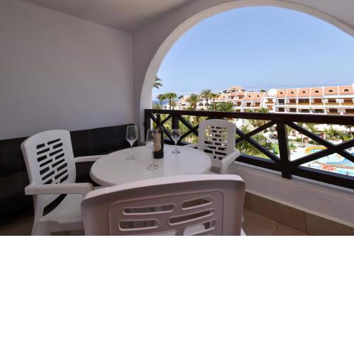 Park Santiago III 90 - One Bed with sea and pool views