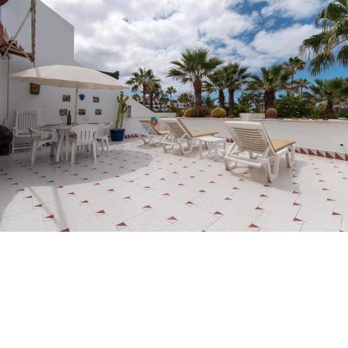 Park Santiago IV 69 - Two Bed with large south facing balcony