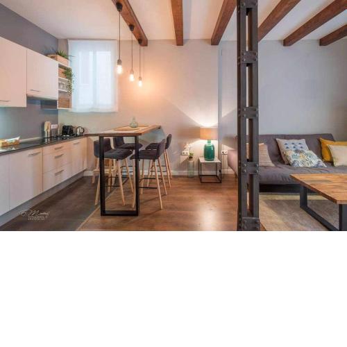 Parking Free - Cathedral Area Apartment