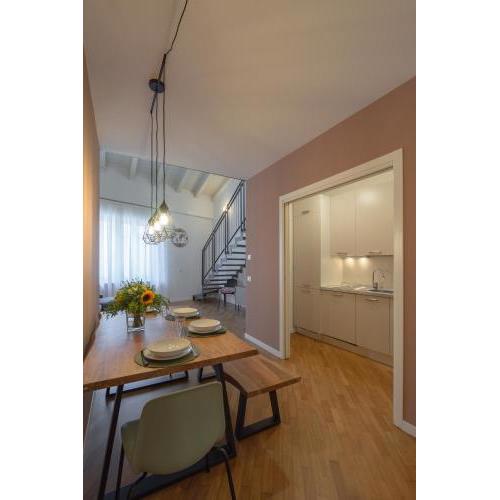 Parma Center Duplex Elegant Apartment with Netflix