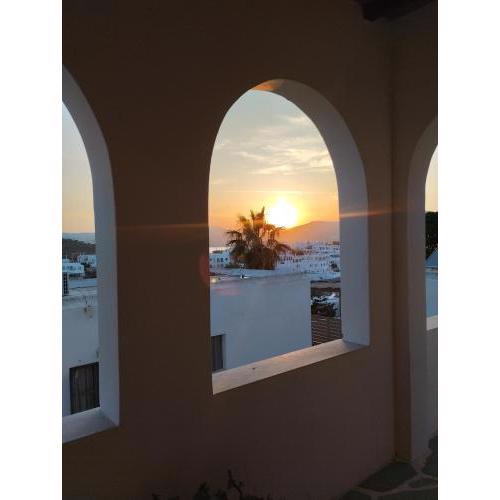PAROS ALL INN NAOUSSA CENTER