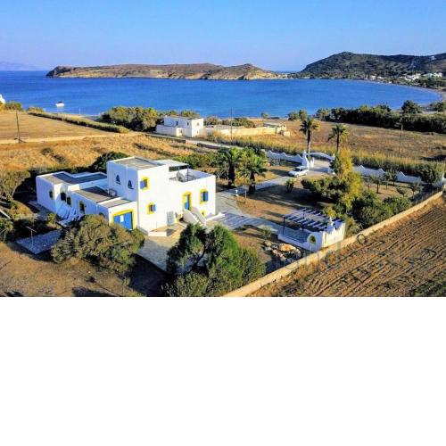 Paros Molos beachfront appartment