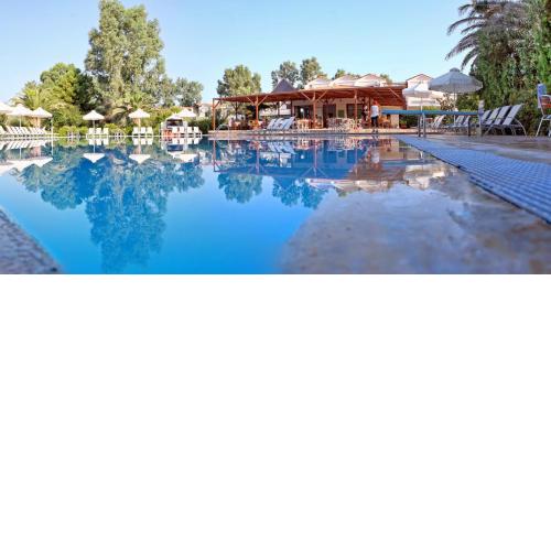 Pasiphae Hotel